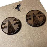 Image 2 of chimalli IV / studs / walnut 