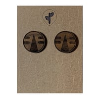 Image 1 of chimalli IV / studs / walnut 