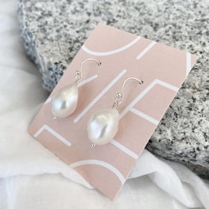 Image of POSY EARRINGS