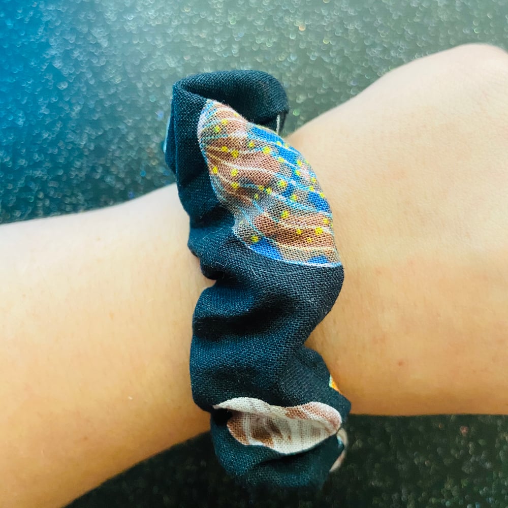 Image of Planetary Scrunchie