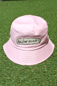 Image of masterminds bucket hat in pink 