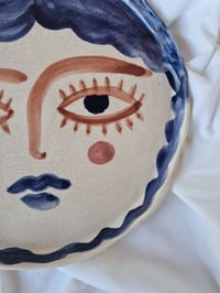 Image 4 of Plato tartero con cara de mujer