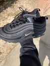 Nike Air Max Size 9.5