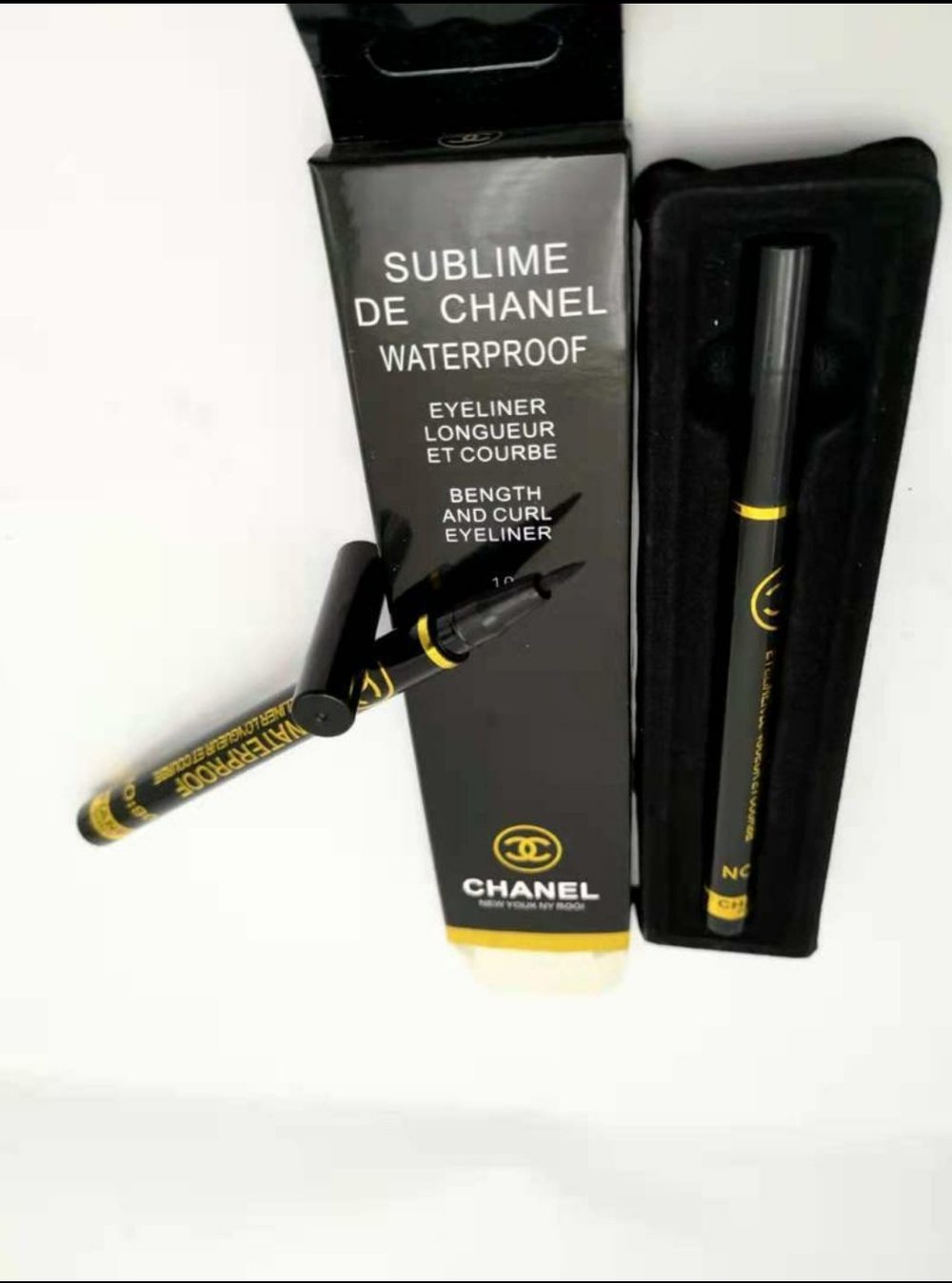 Chanel eyeliner 