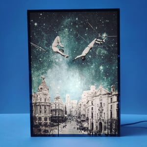 Image of Acróbatas en la Gran Vía, Madrid