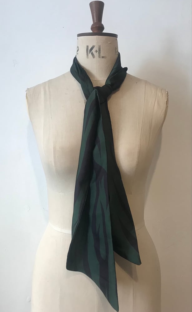 Image of Printed neck tie
