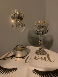 Image 5 of King and Queen set