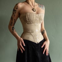 Image 1 of Corset - Victorian Passion