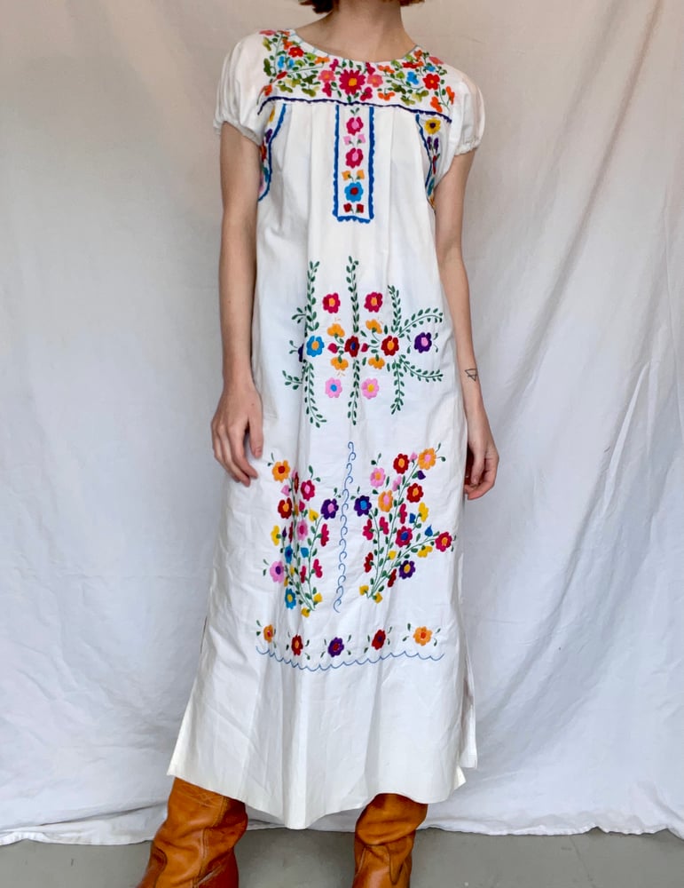 Image of 70’s Embroidered Peasant Dress