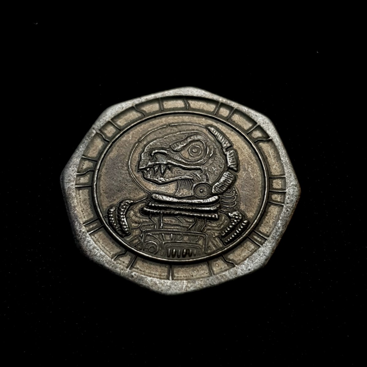 Dinosaucer Octagon Coin