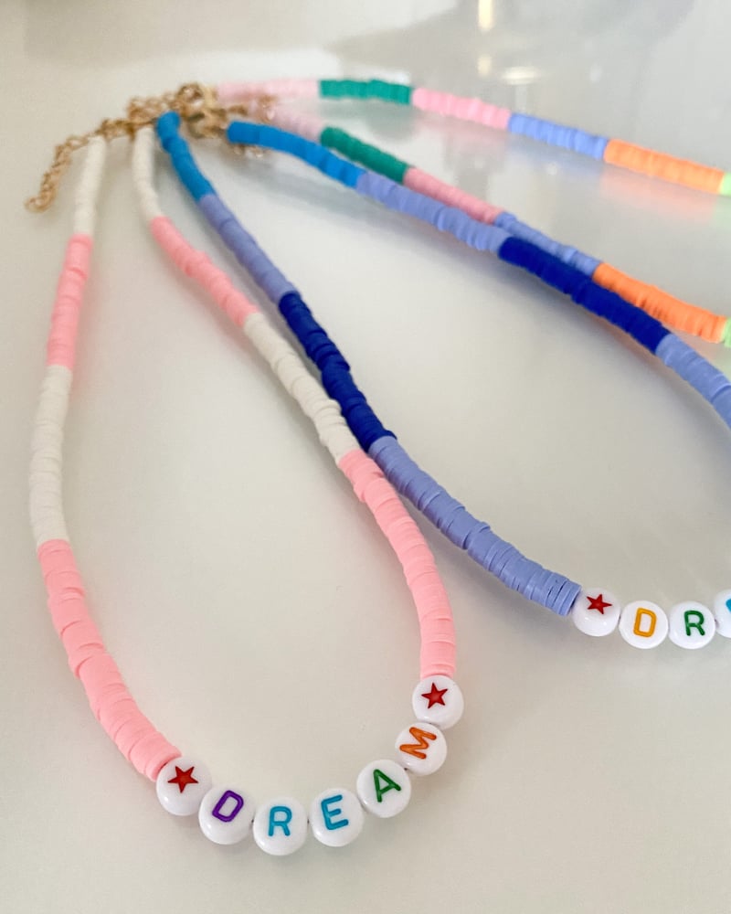 Image of COLLANA CANDY SCRITTE