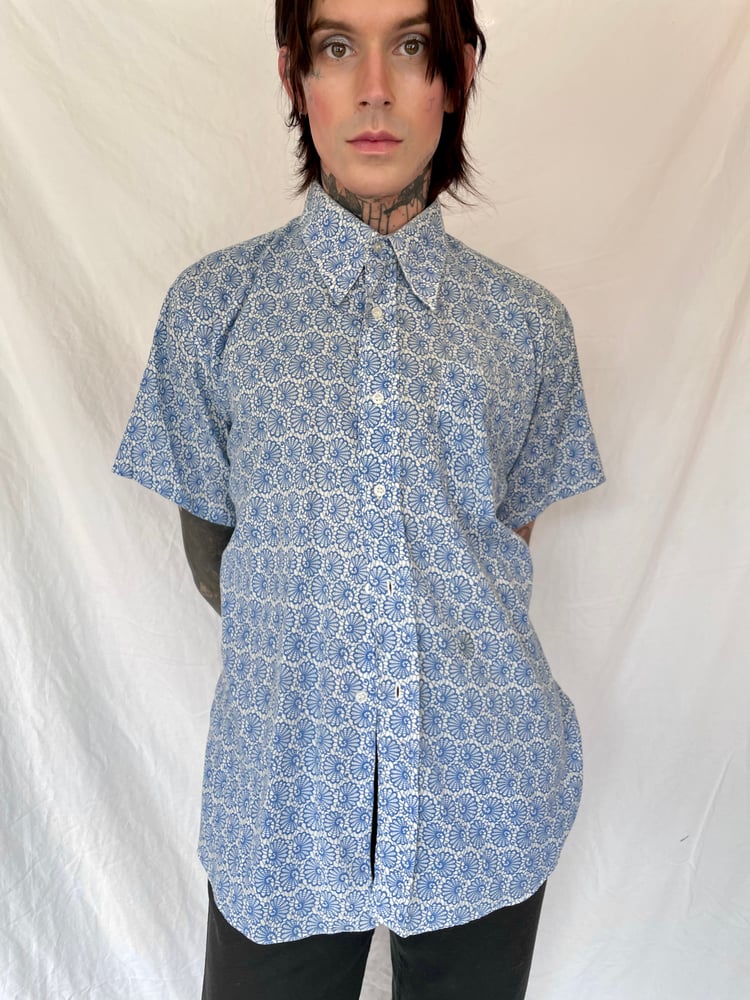 Image of 70’s Spiral Button Down