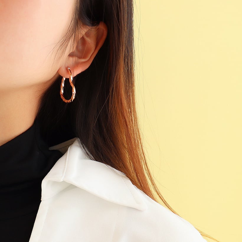 Image of Twisted Heart Earrings