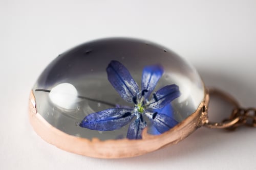 Image of Wood Squill (Scilla siberica) - Copper Plated Necklace #2