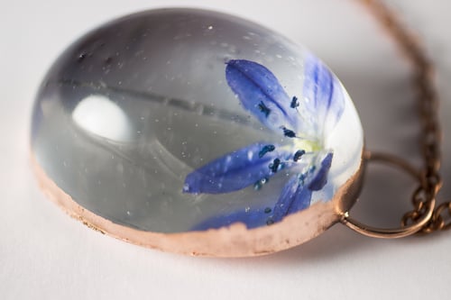 Image of Wood Squill (Scilla siberica) - Copper Plated Necklace #1