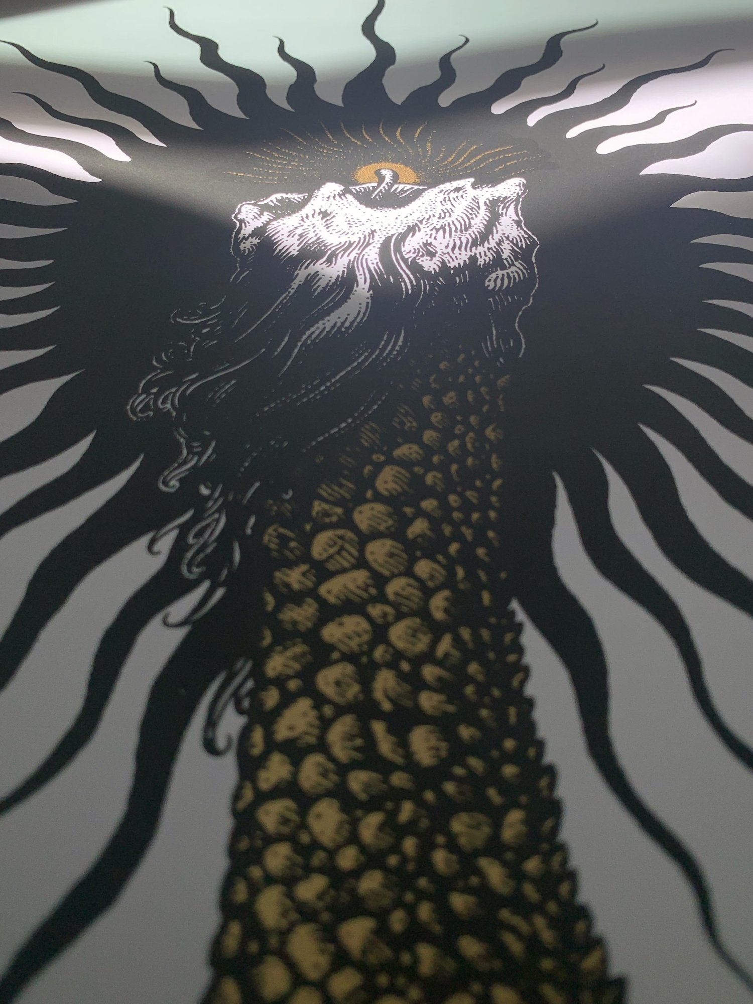 Image of Predatory Glow (Gold)