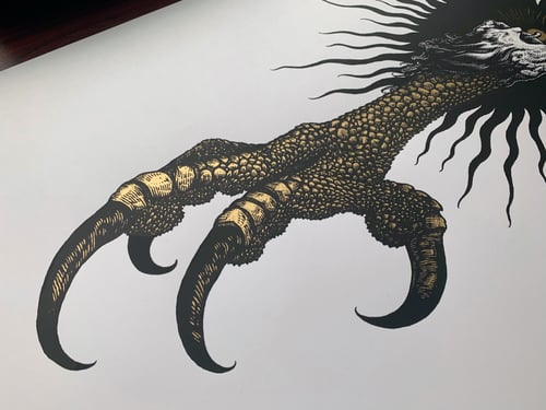 Image of Predatory Glow (Gold)