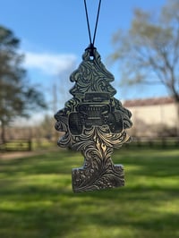 Image 1 of Jeep logo/ jeep front view