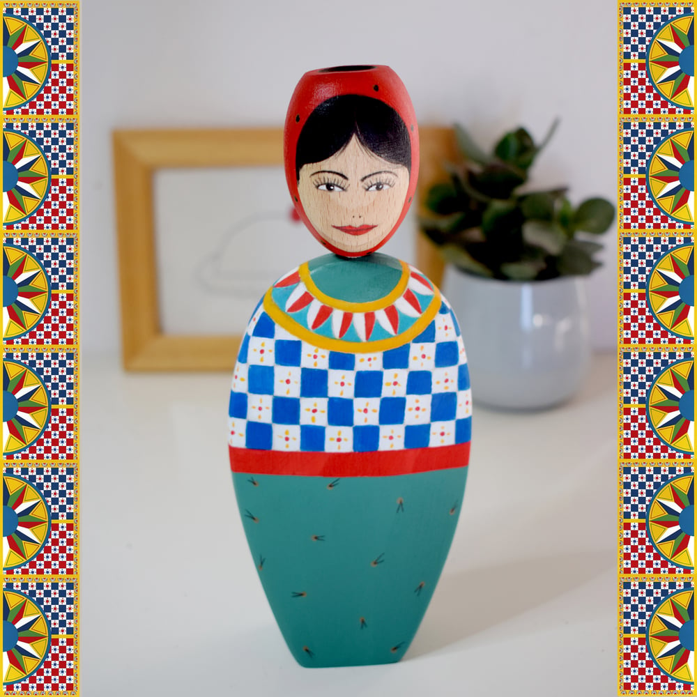 Image of FicuLei 07 wooden doll blue chess