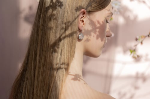 Image of "Spring / Sakura" silver earrings with rose quartz · 春 桜 ·