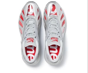 Nike Air Max 96 Supreme Silver Bullet
