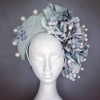 Ivory & sage