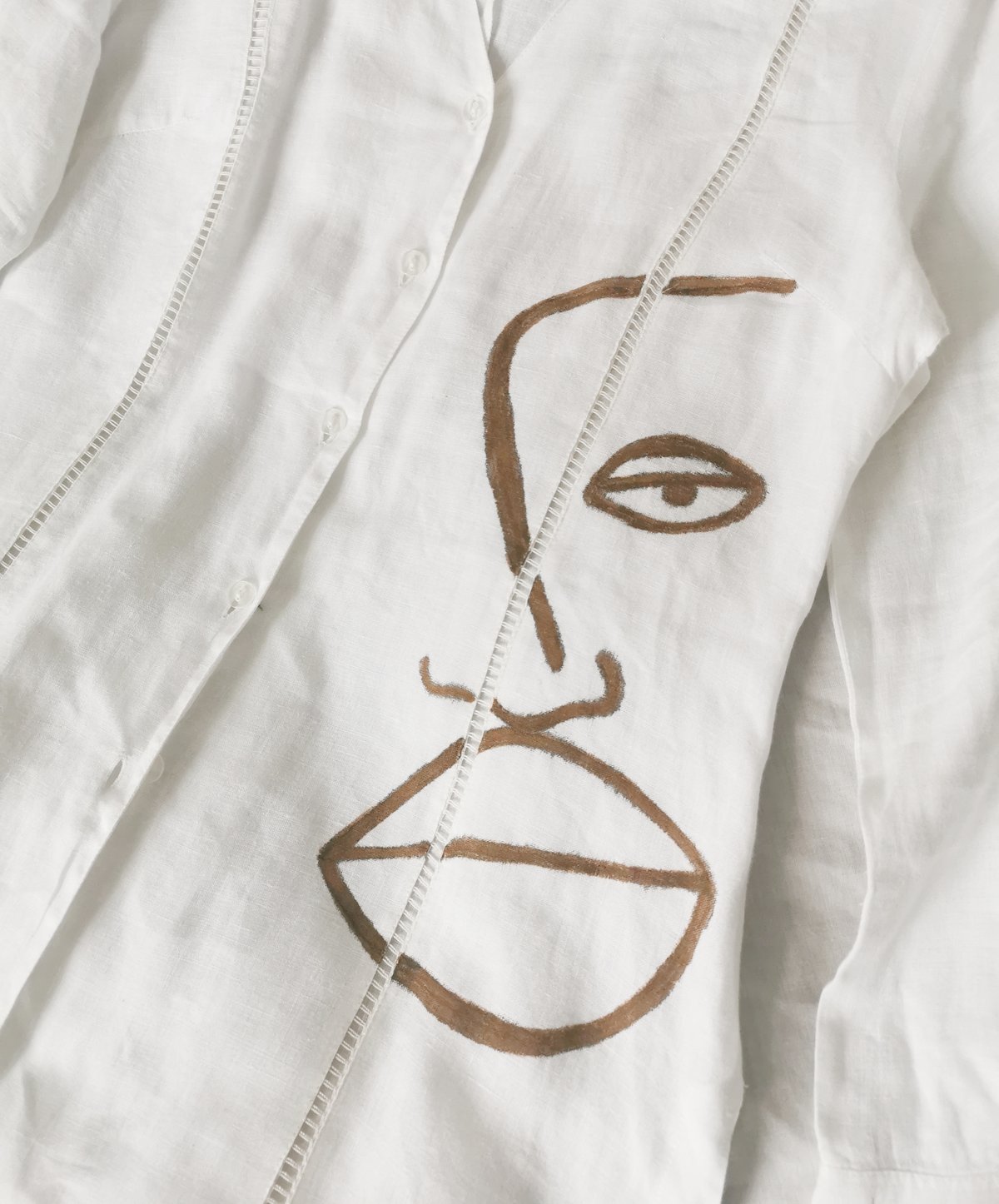 Image of stiritup blouse 