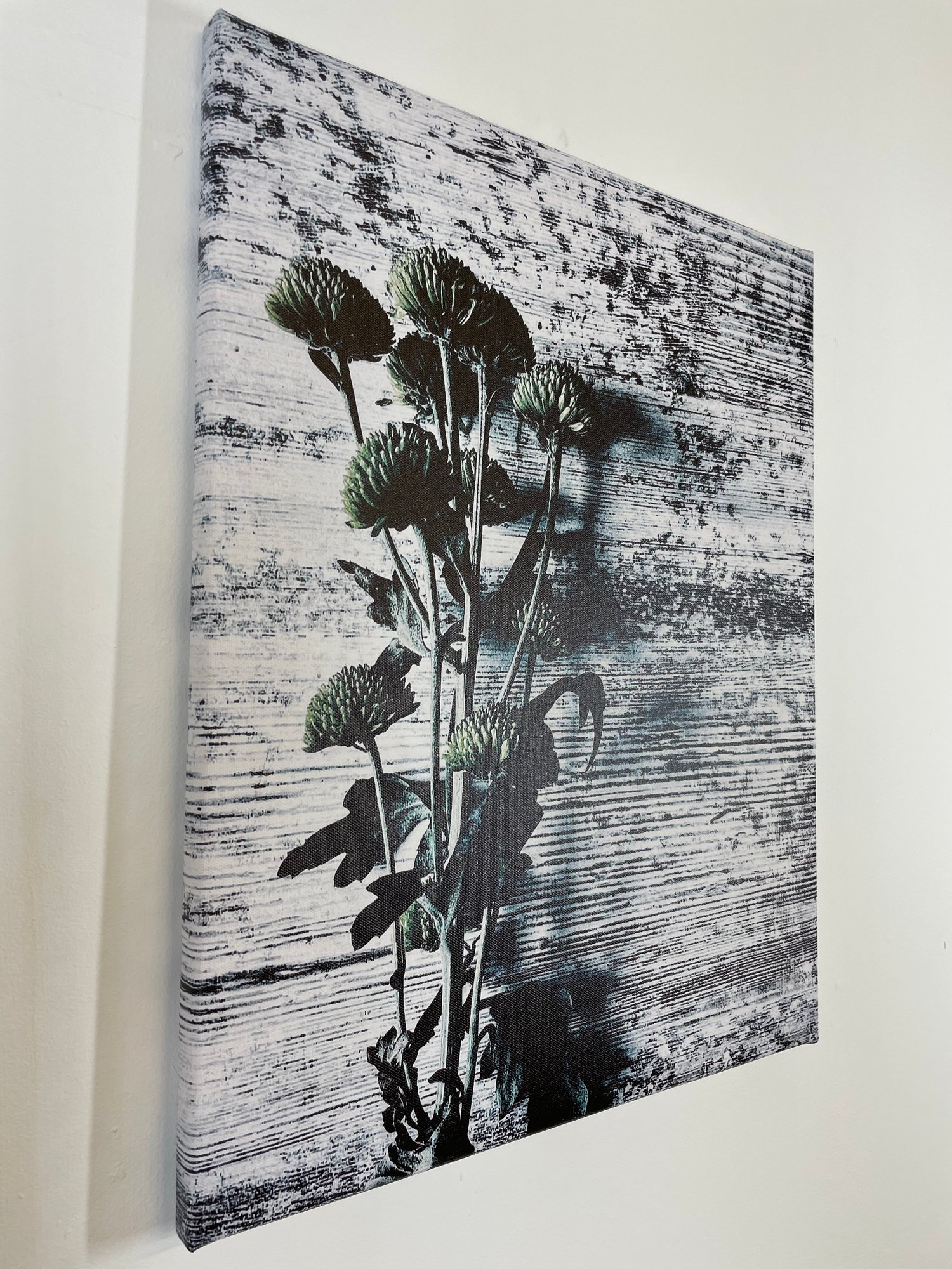 Image of Vintage Shadows (40x50)