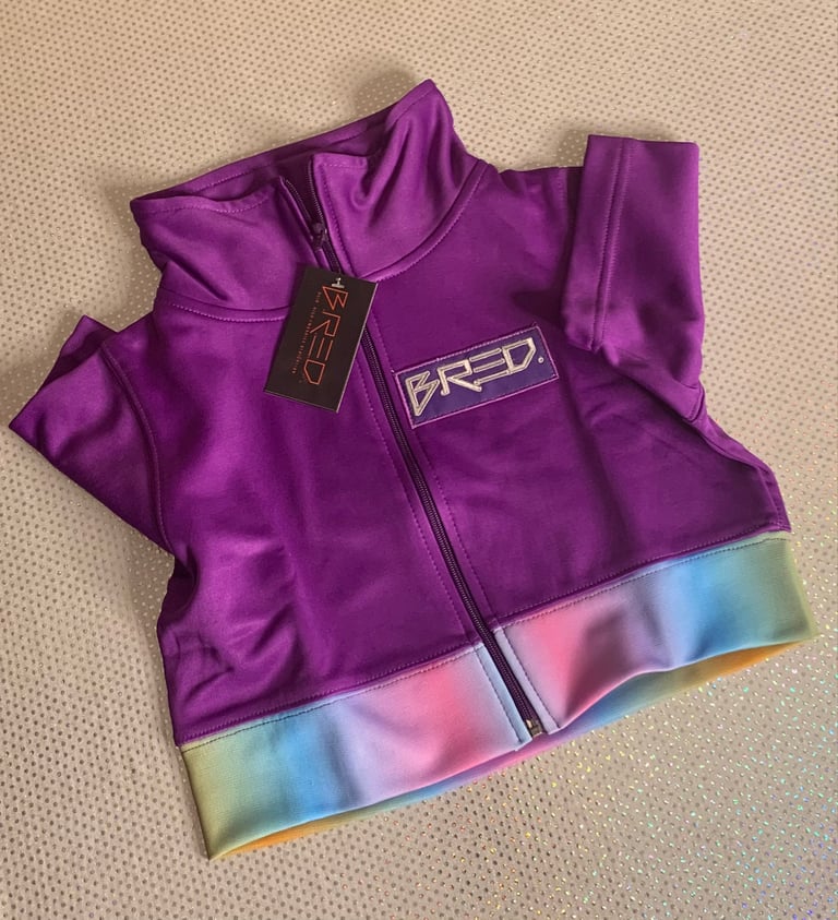 Purple Bred crop set 