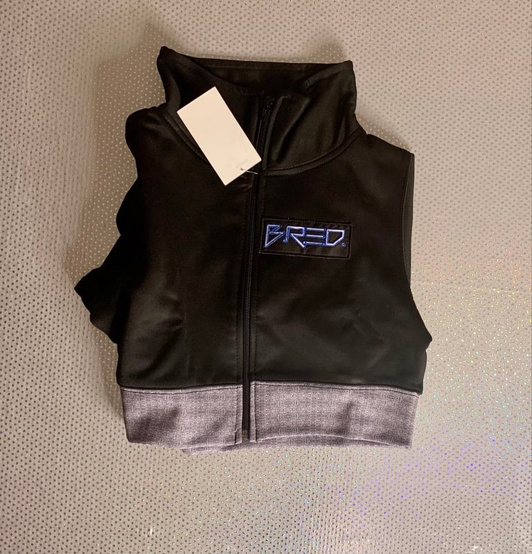 Bred black shadow crop set