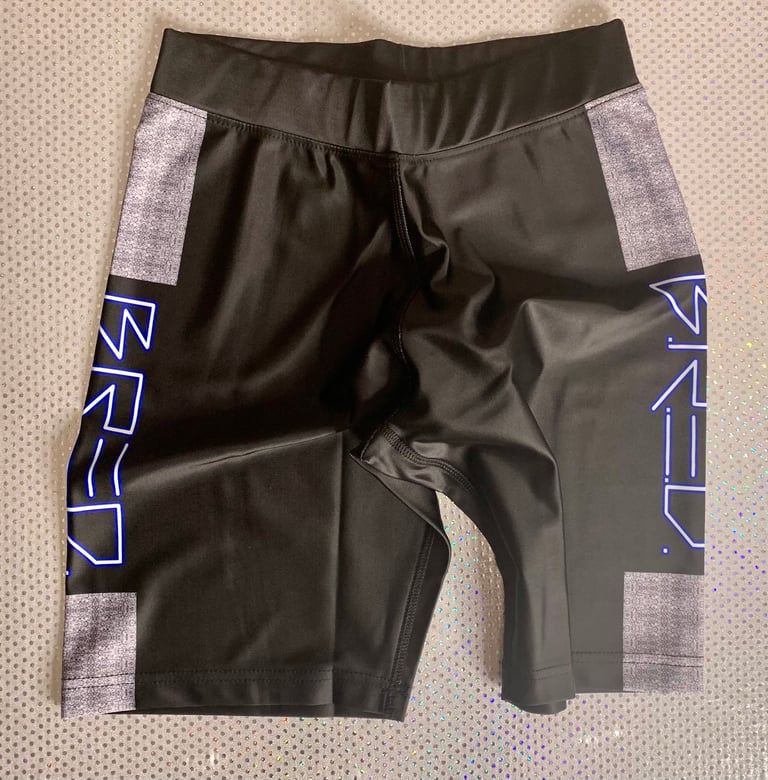 Bred black shadow crop set Image 2