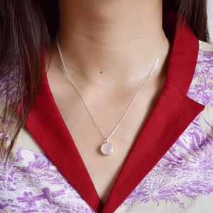 Image of Rose Quartz round cut silver neckace