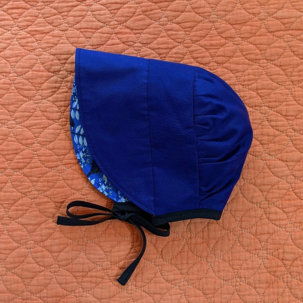 Image of Reversible Sun Bonnet - Bowerbird