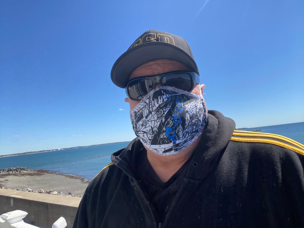Get it Away Collectors Mask