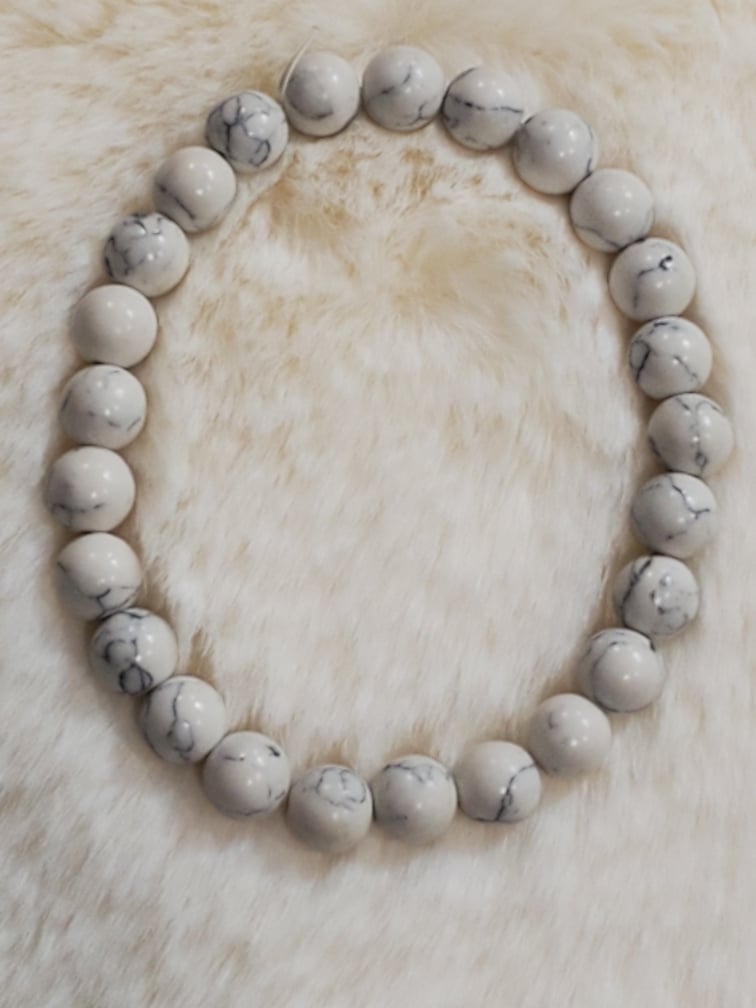 Image of 8 mm White Howlite Gemstone Bracelet 