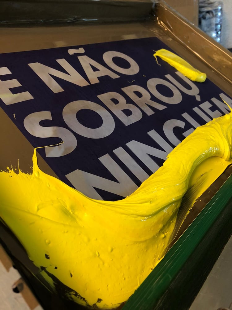 Image of E NÃO SOBROU NINGUÉM 