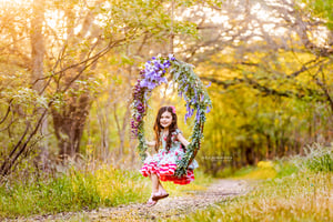 Image of FLORAL HOOP AND TIRE SWING SUPERMINI SESSIONS