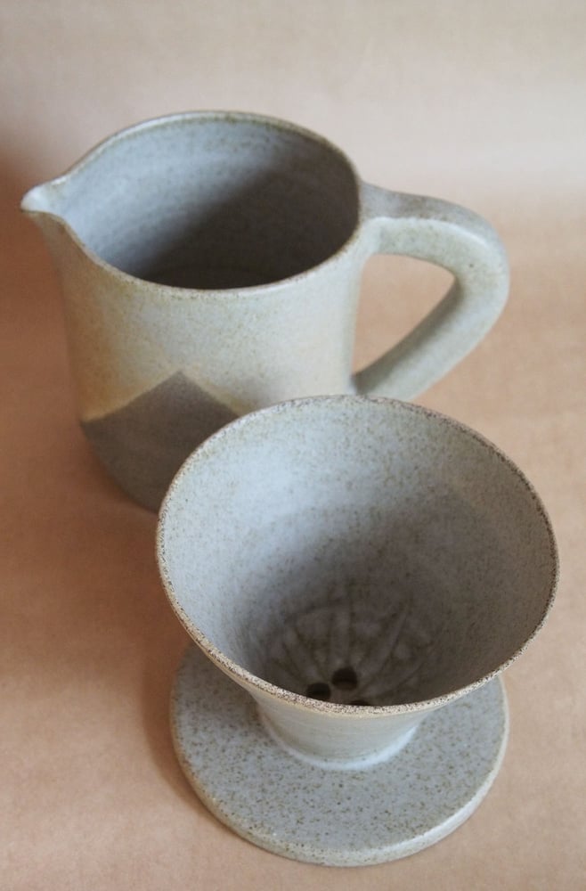 Image of Pour over - kirikiri