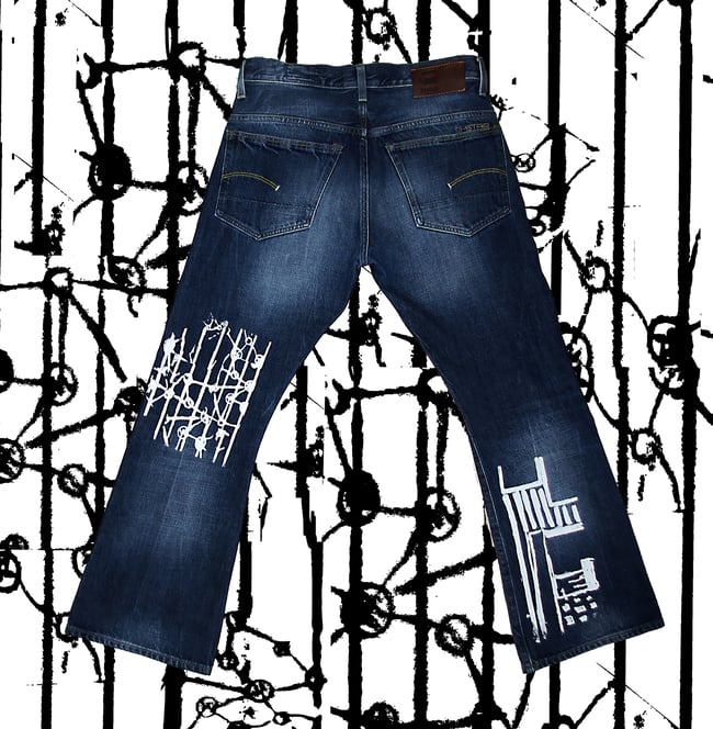 Flared spider webpinstriple