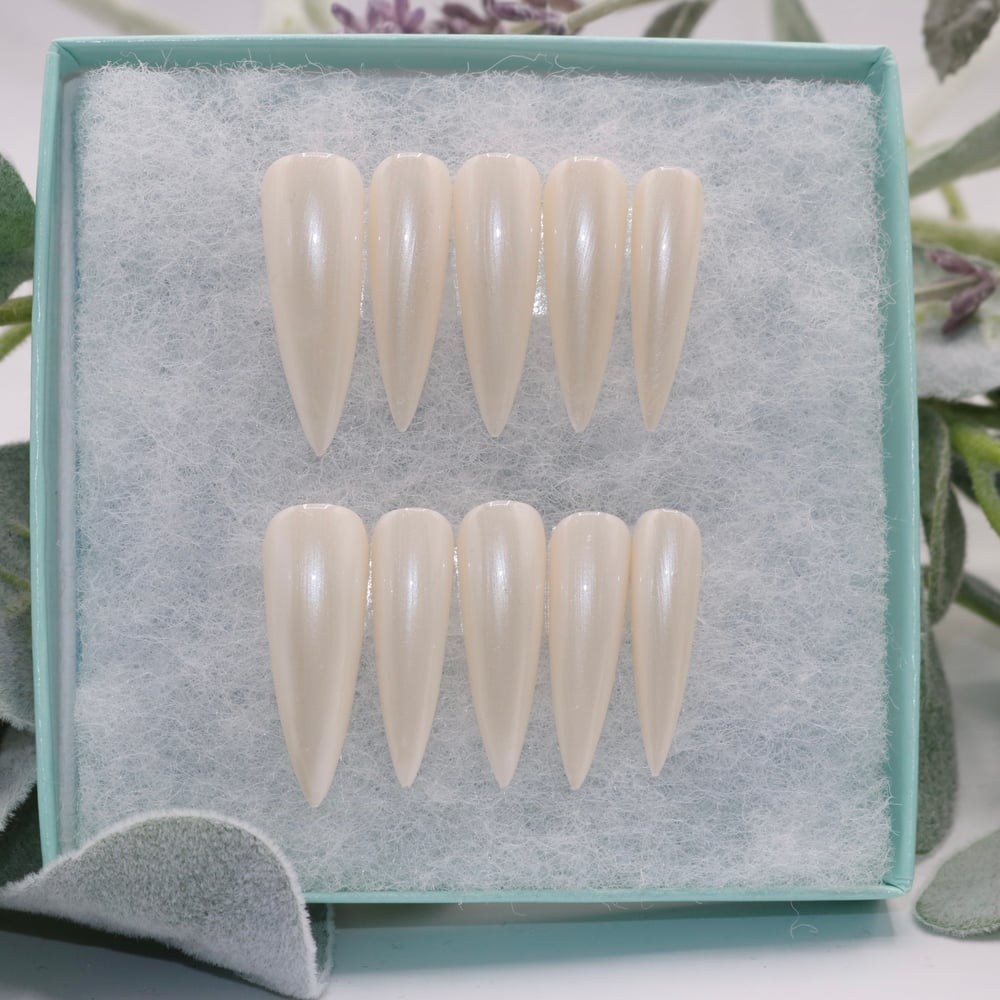 Image of Mother of Pearl - Long Stiletto