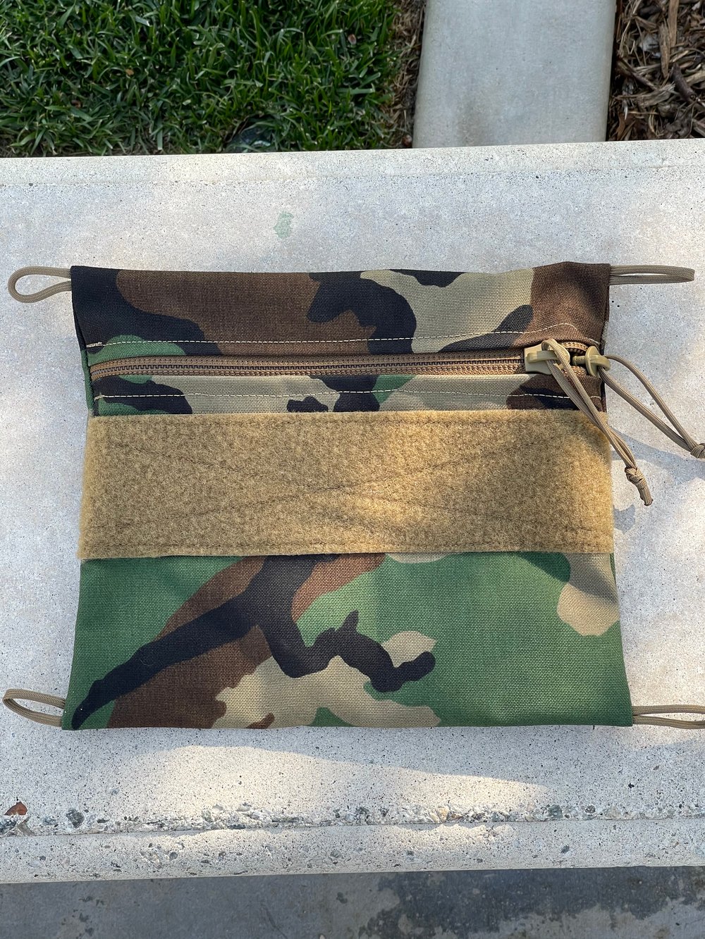 [PROTO] Large Tablet pouch 