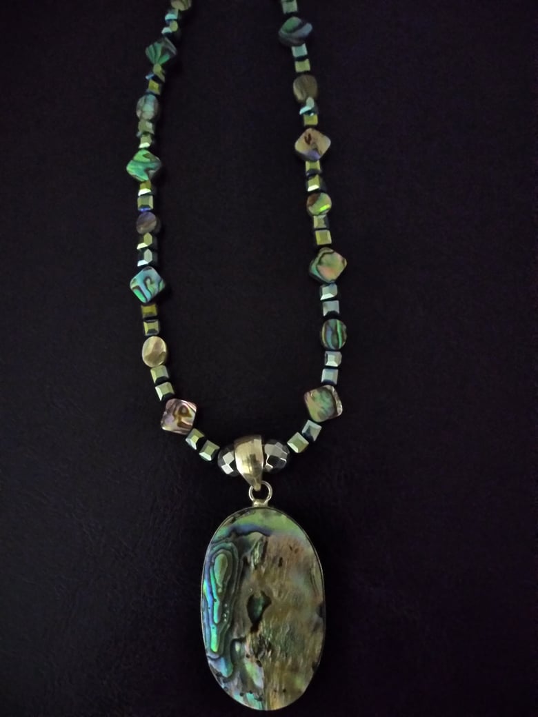 Image of ABALONE PENDANT AND BEADED NECKLACE