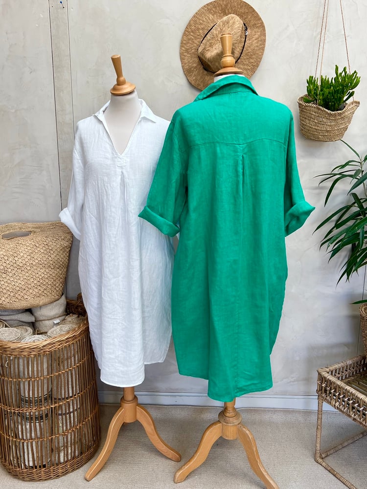 Image of Robe En Lin Daphné Vert Émeraude 