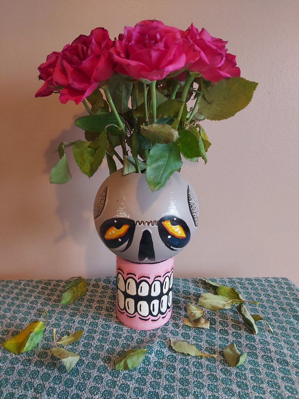 Grey Skull Vase