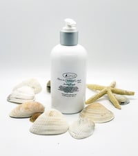 Image 2 of Aloe & Oatmeal Body Lotion 