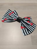 Scallop, Stripes, and Bows - Bow (PRE-ORDER)
