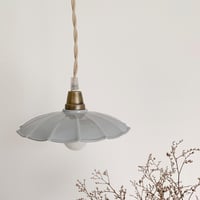 Image 7 of Suspension festonnée 