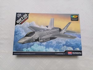 Image of ACADEMY 1/72 USAF F-35A JOINT STRIKE FIGHTER 12507