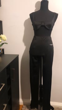 Image 2 of Women’s Bra and Leggings Set