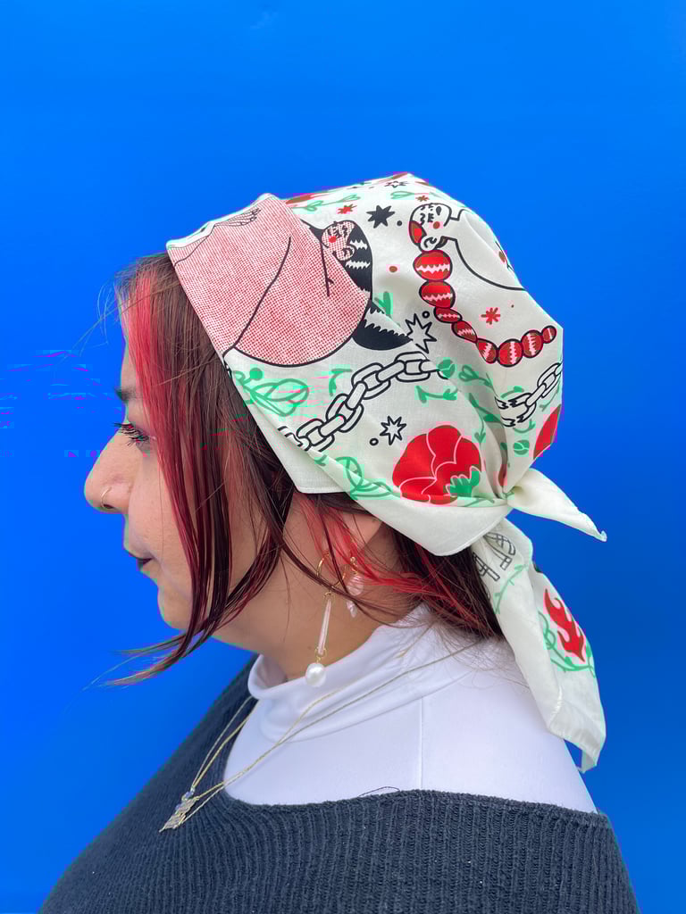 Maremoto "Solo el pueblo salva al pueblo" Bandana Image 4